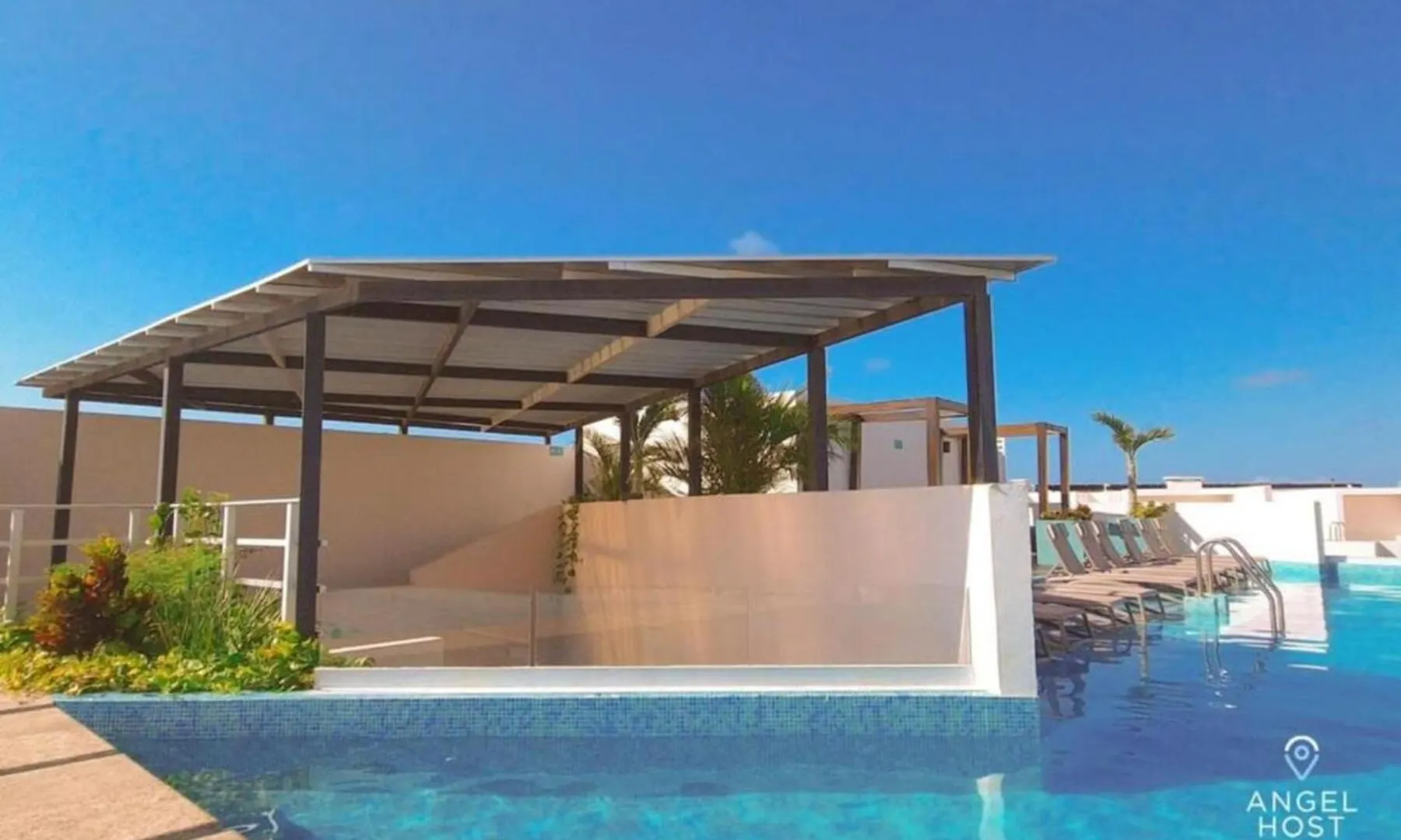 Resort Style Stay Wifi Work Desk Gym And 2 Pools Playa del Carmen